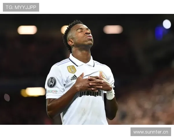 尤文图斯结构失衡问题显现：当前阶段越踢越乱，对赛季成绩稳定性形成考验