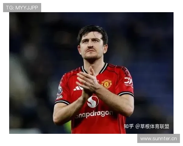 曼联砸重金引援却战绩持续下滑，引援策略问题逐步反映在竞争格局中